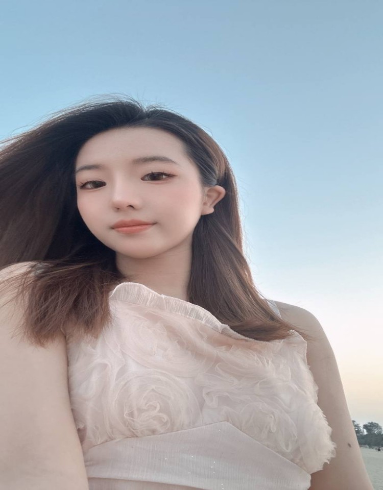 穿到只有男人世界(NP),高清电影大全